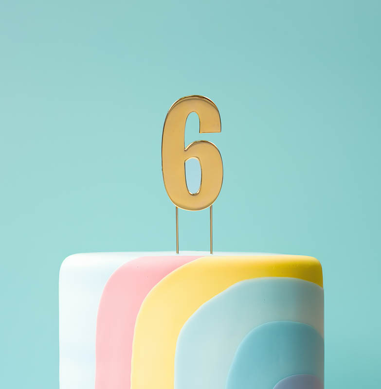 BOLD Cake Topper - GOLD NUMBER 6